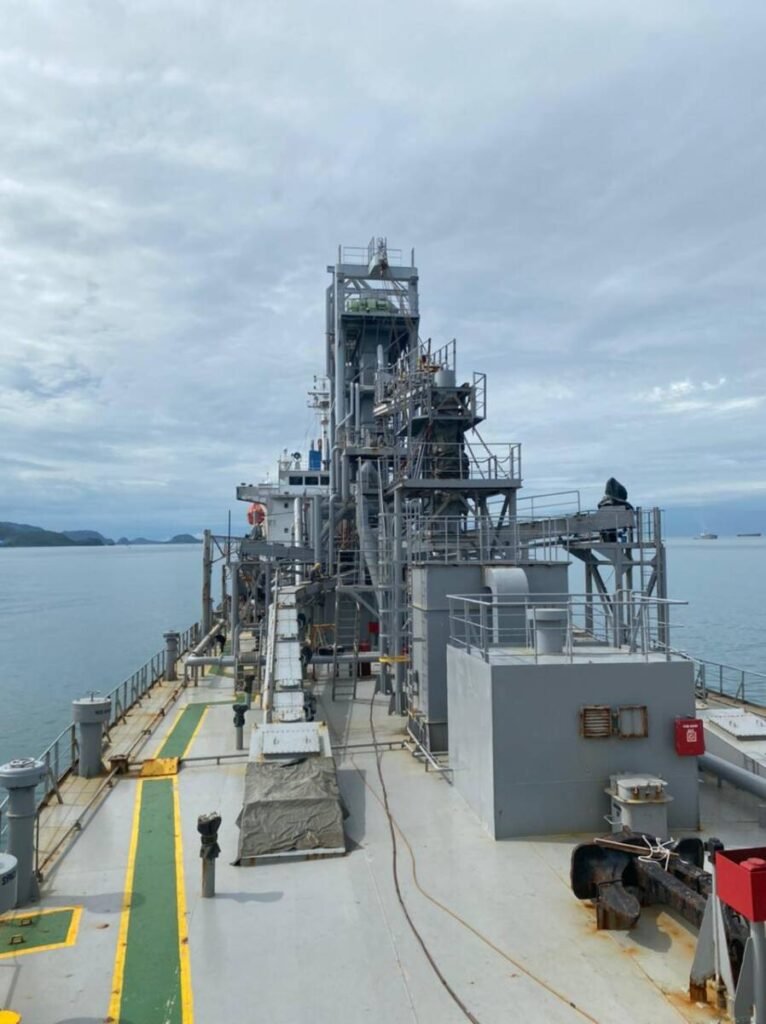 Hydraulic Marine Specialist