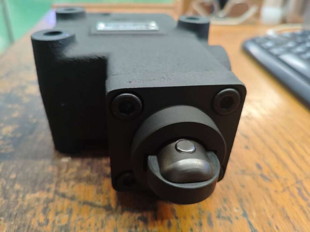 ZCT HYDRAULIC TRANSMISSION CONTROL VALVE INTEGRAL