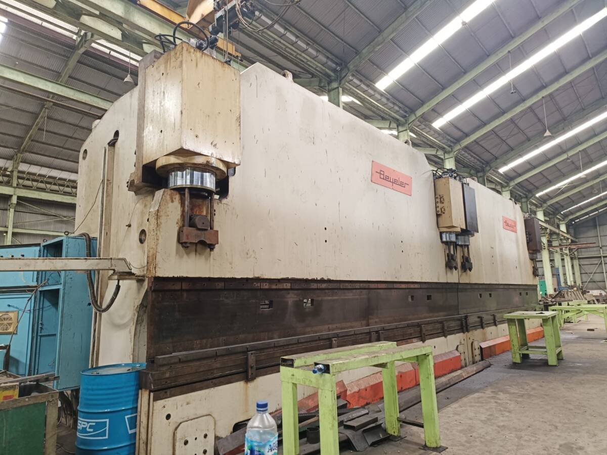 mesin bending servis