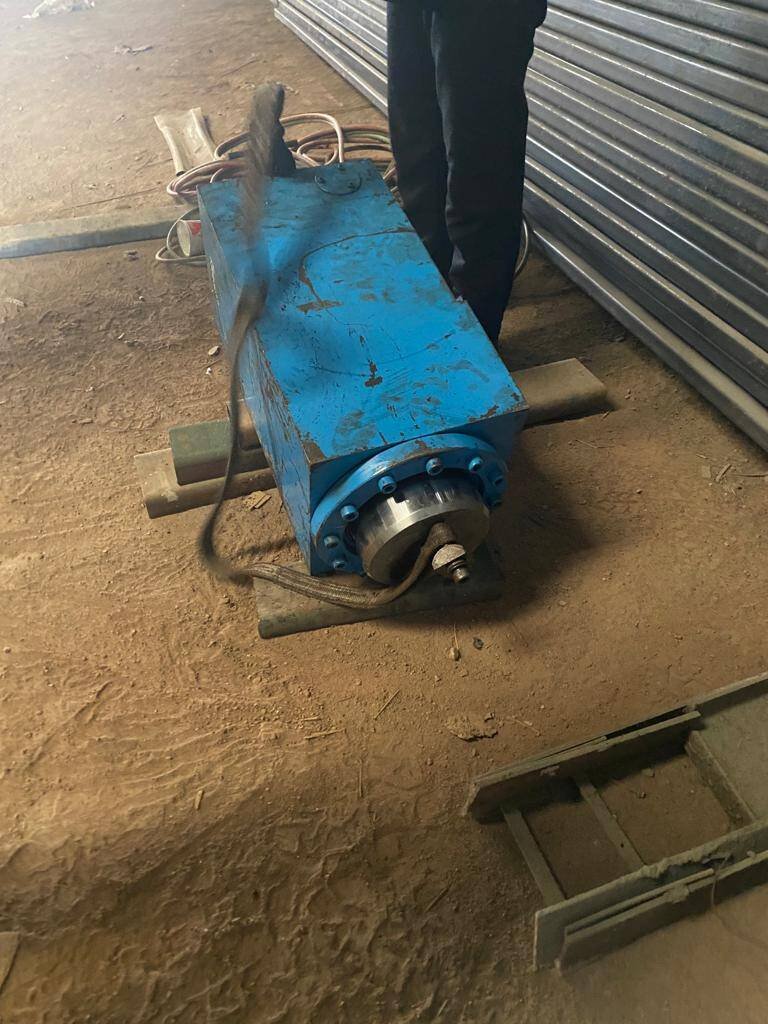 hydraulic cylinder mesin bending