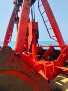 Grab Crane Kapal